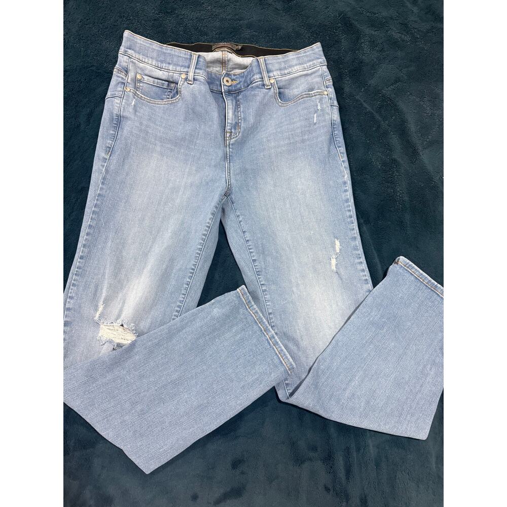 18T Torrid Bombshell Straight jeans